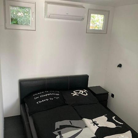 Arany Apartman Aparthotel Cegléd Exterior foto