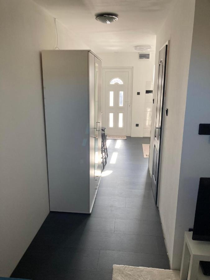 Arany Apartman Aparthotel Cegléd Exterior foto